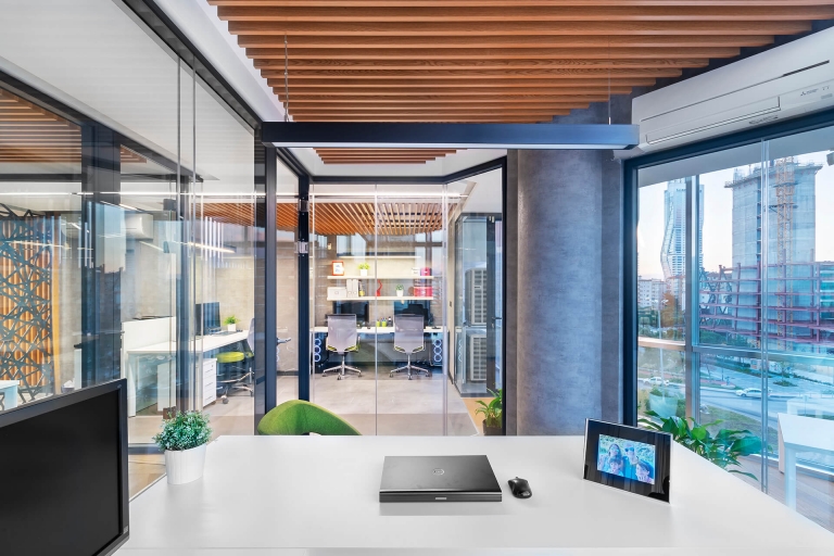 CRBN BAYRAKLI OFİS 4