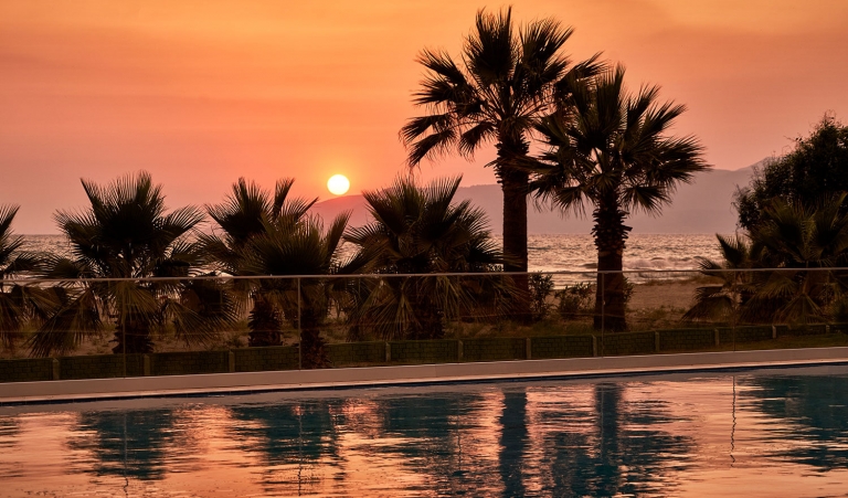 RO_KUŞADASI_HAVUZ 3